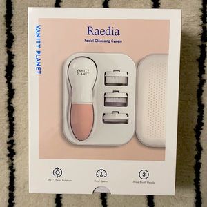 Raedia Facial Cleansing System from Vanity Planet.